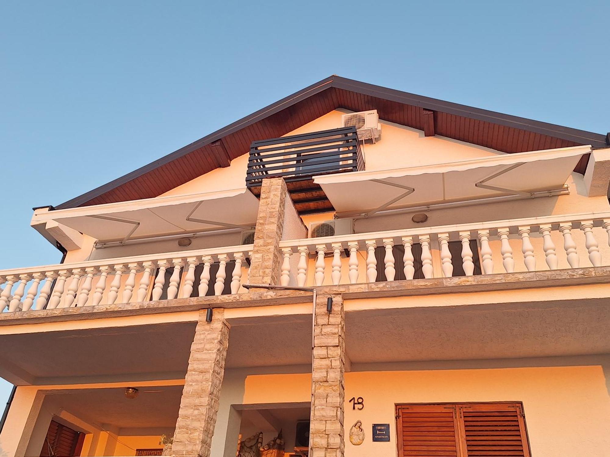 Apartments Cetiri Sestrice Novigrad  Bagian luar foto